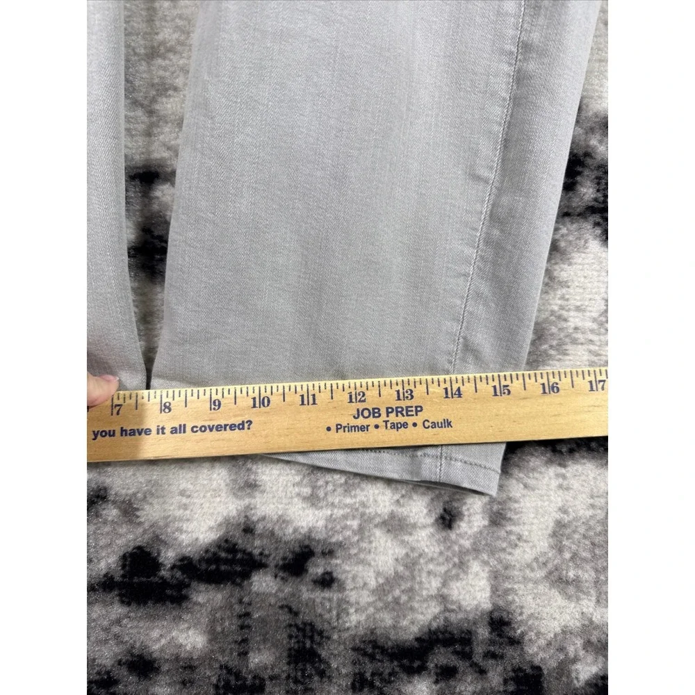 34 Heritage Courage Mid Rise Straight‎ Leg Mens 38x27 Jeans Light Grey
